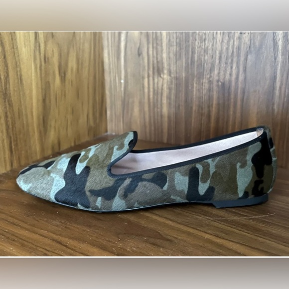 PRETTY BALLERINAS (LOAFERS) Horsehair Camo Flats Size 37 Fab Condition Worn 1x! - Picture 8 of 13